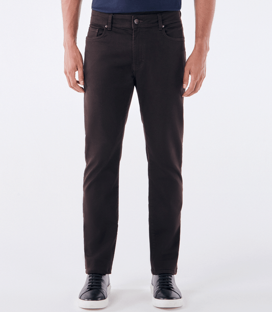 MARROM ES JEA MAR ES