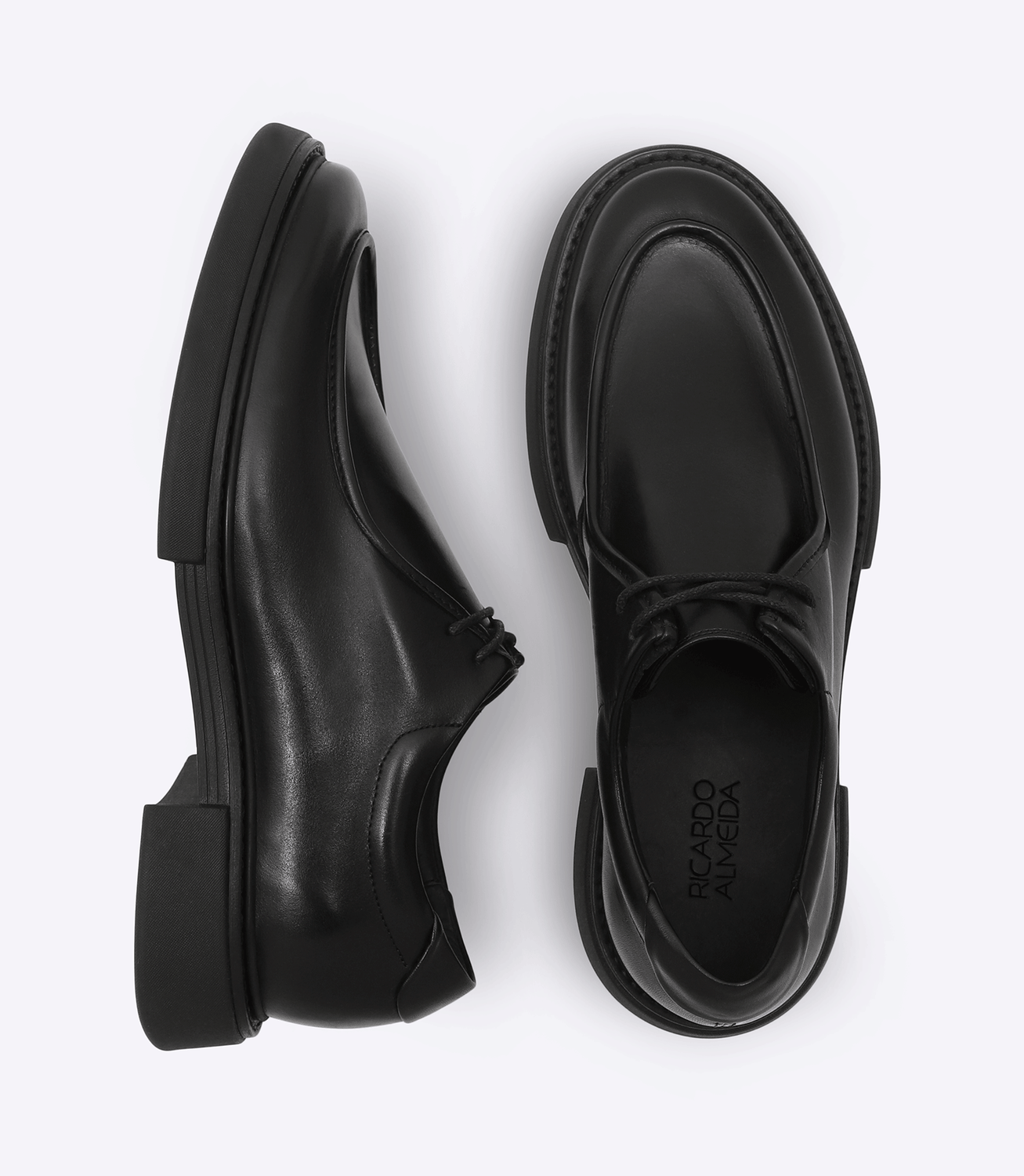 Tênis Wallabee Masculino em Couro Vintage Preto – slide 4