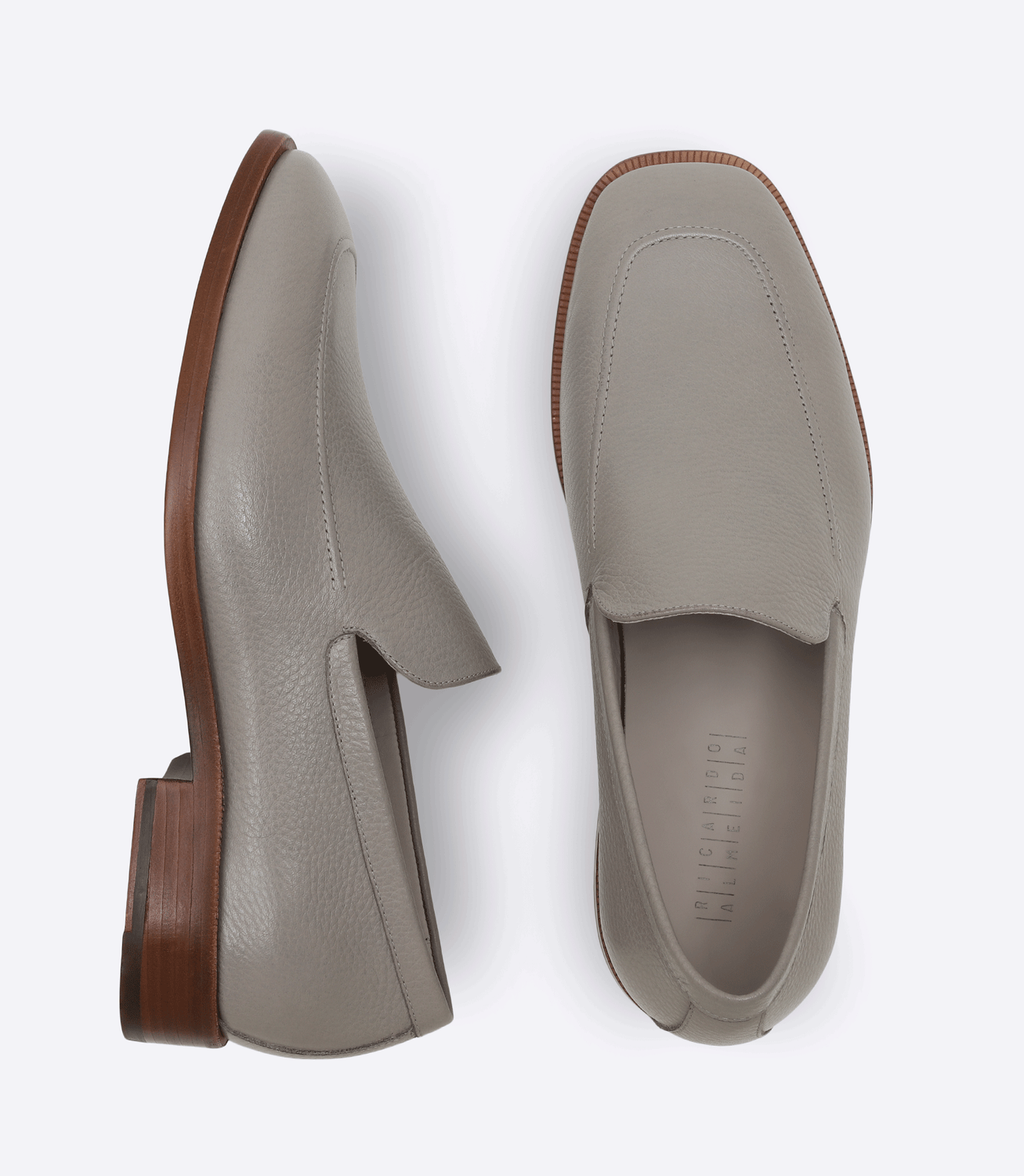 Mocassim Loafer Costura Cinza – slide 4