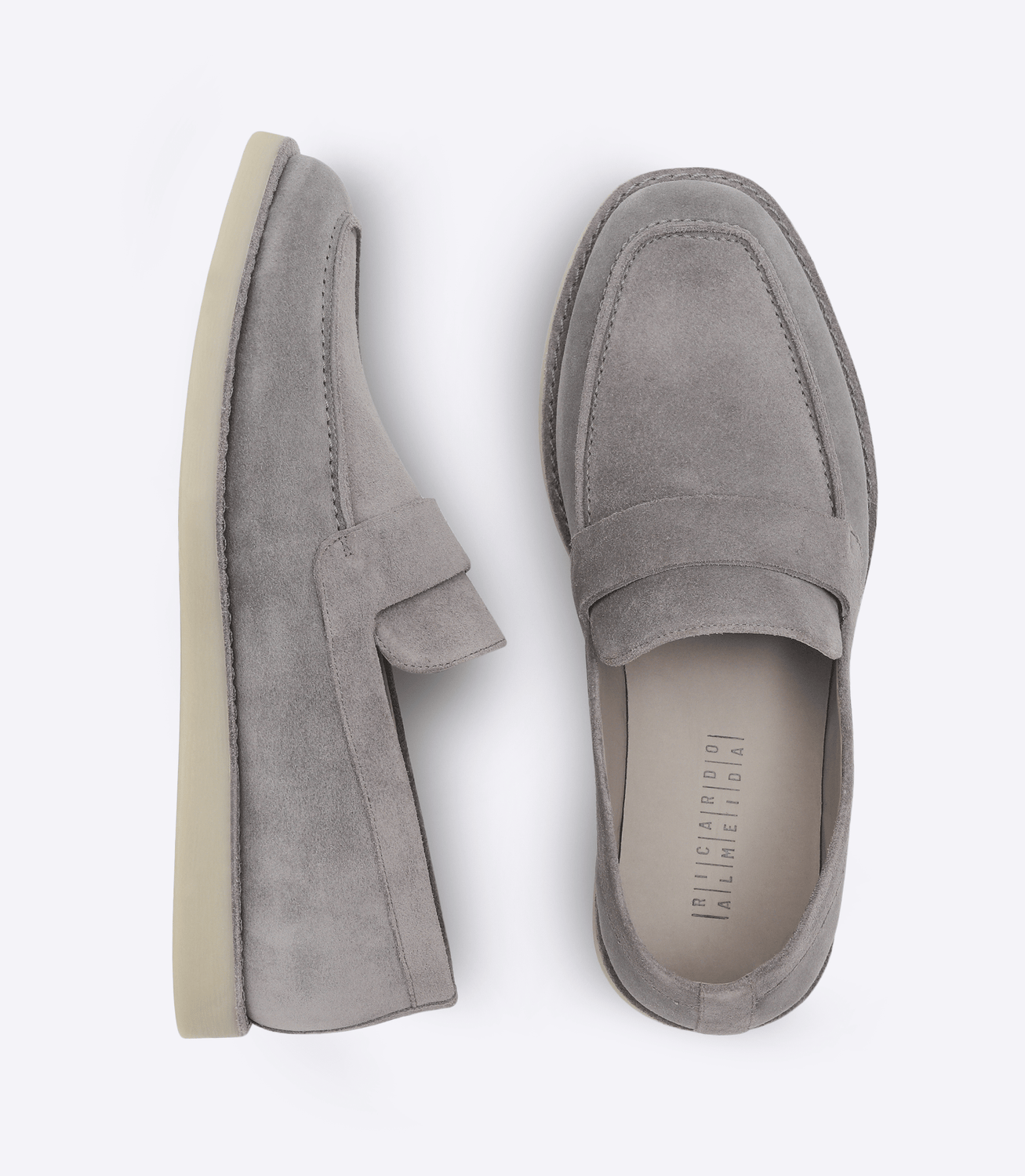 Mocassim Camurça Gravata Alongada Cinza – slide 4