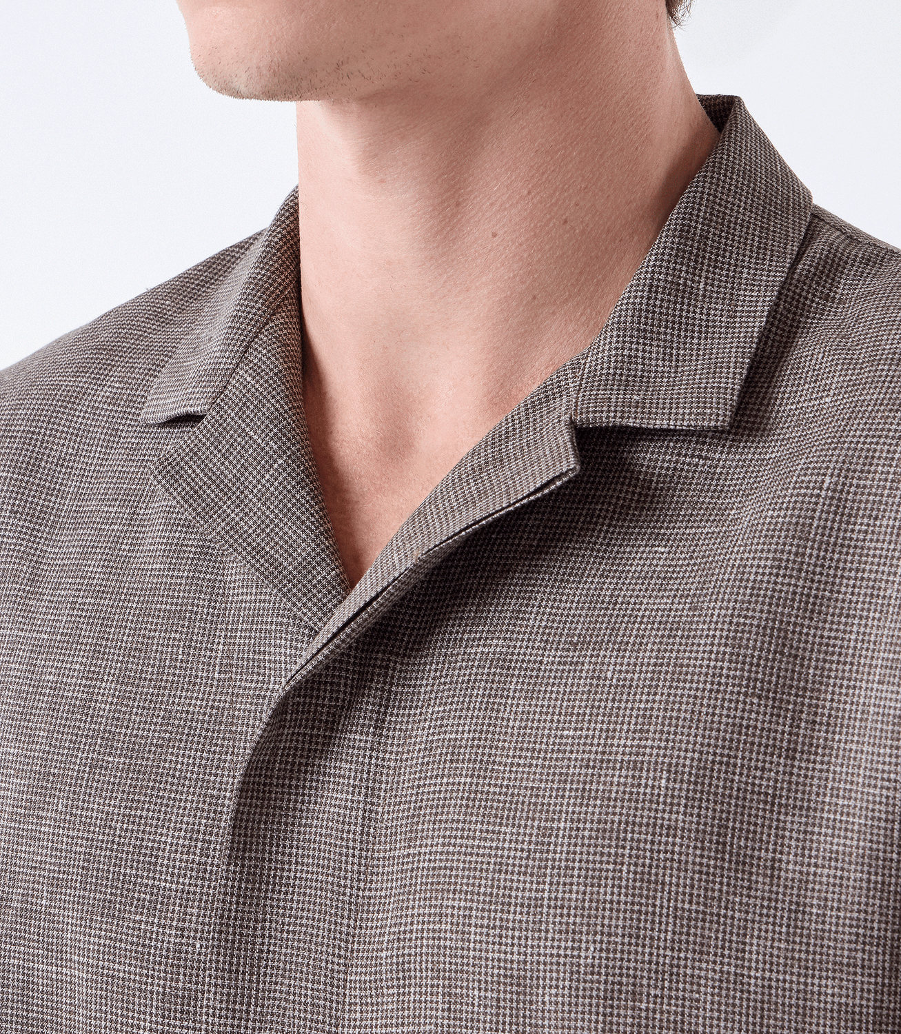 Camisa de Linho Box Manga Curta Marrom – slide 4