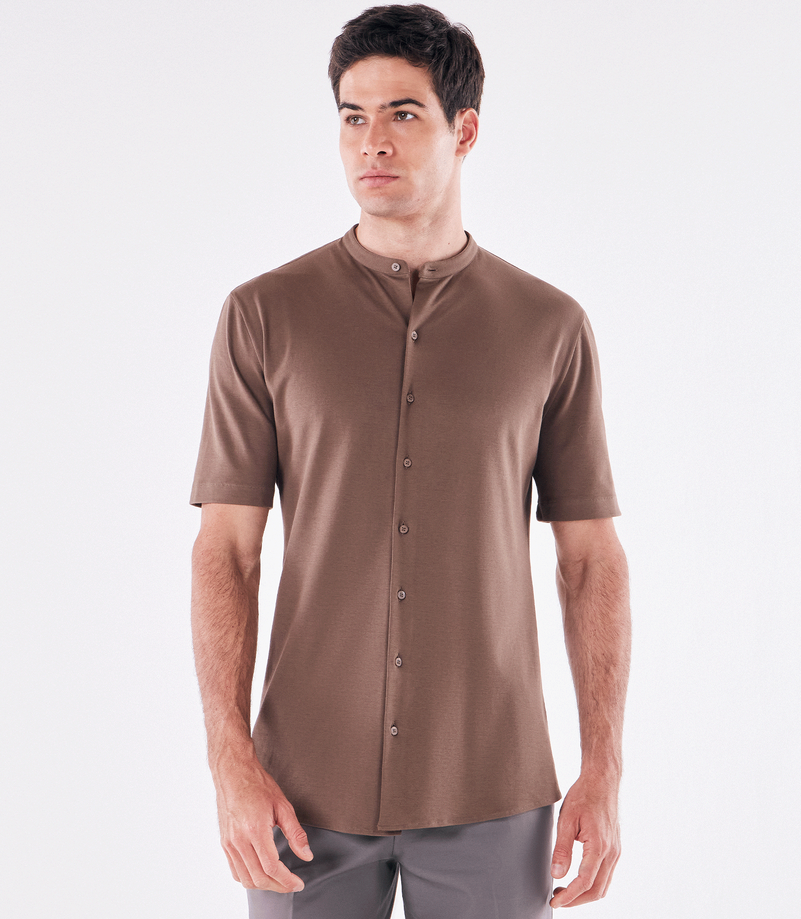 Camisa Manga Curta Gola Mao de Malha Homemeeting Marrom