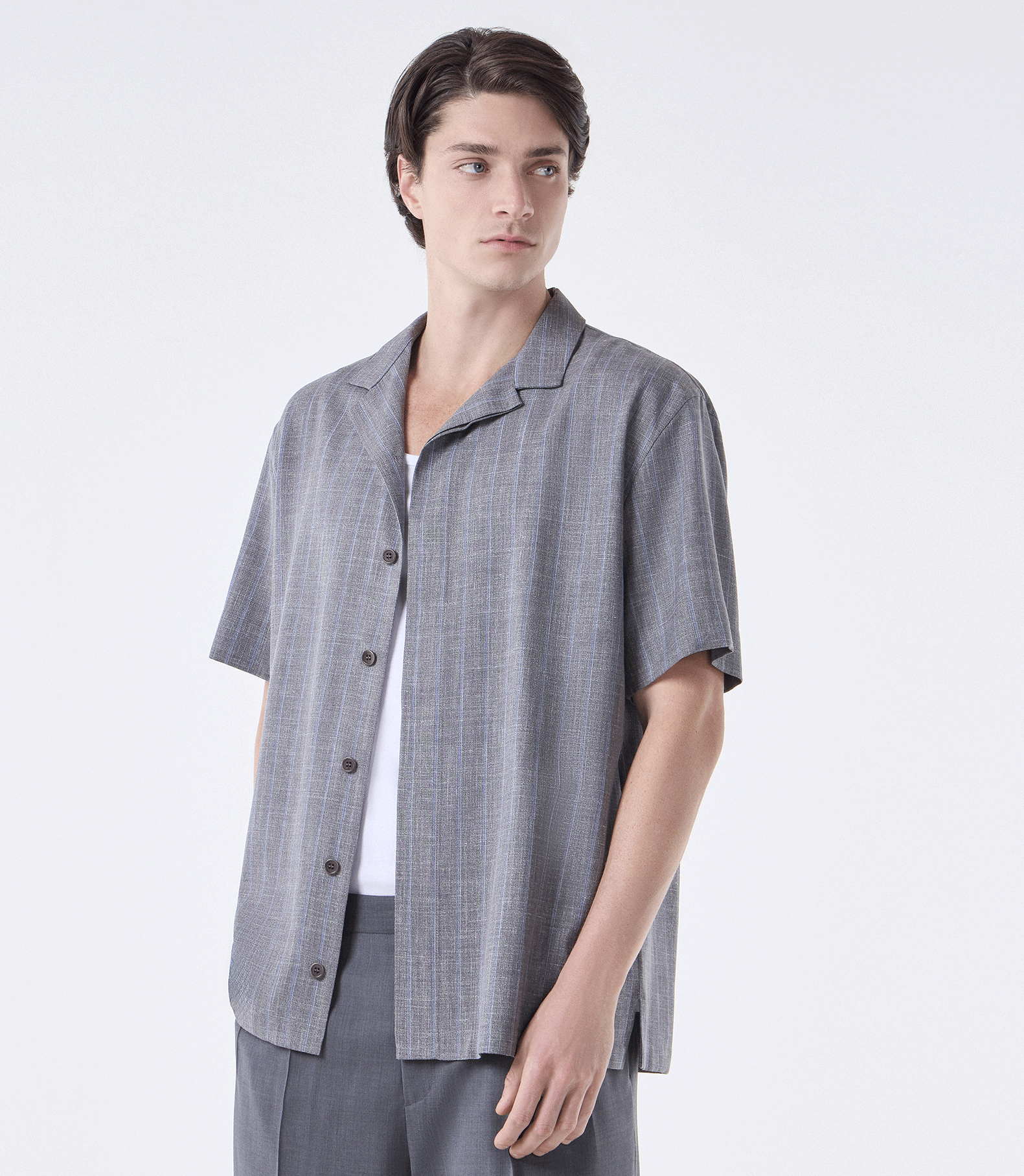 Camisa  Manga Curta Box Zíper Cinza