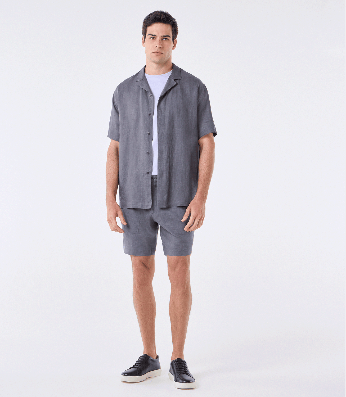 Camisa de Linho Box Manga Curta Cinza – slide 2