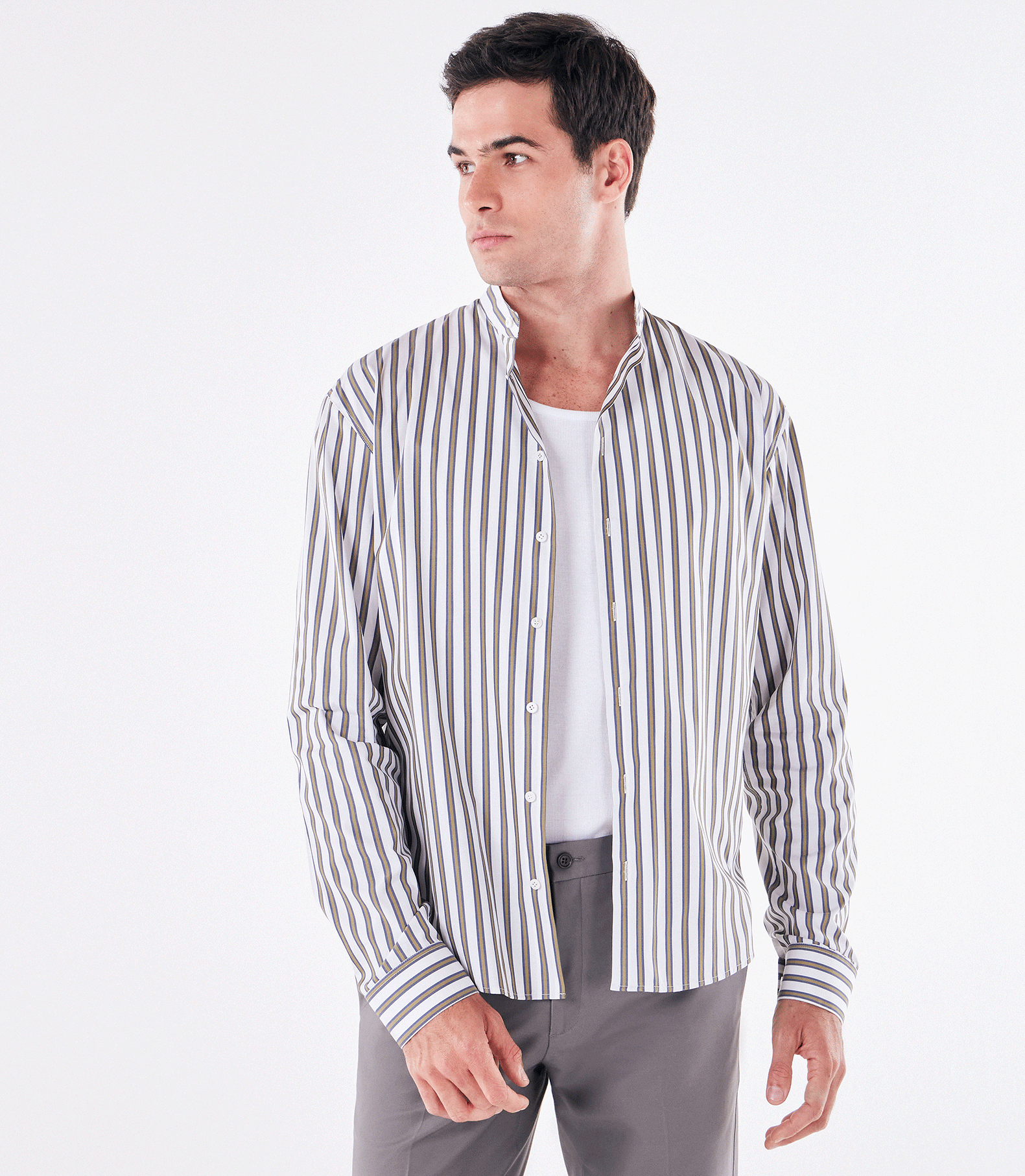 Camisa Manga Longa Maxi com Gola Mao Verde