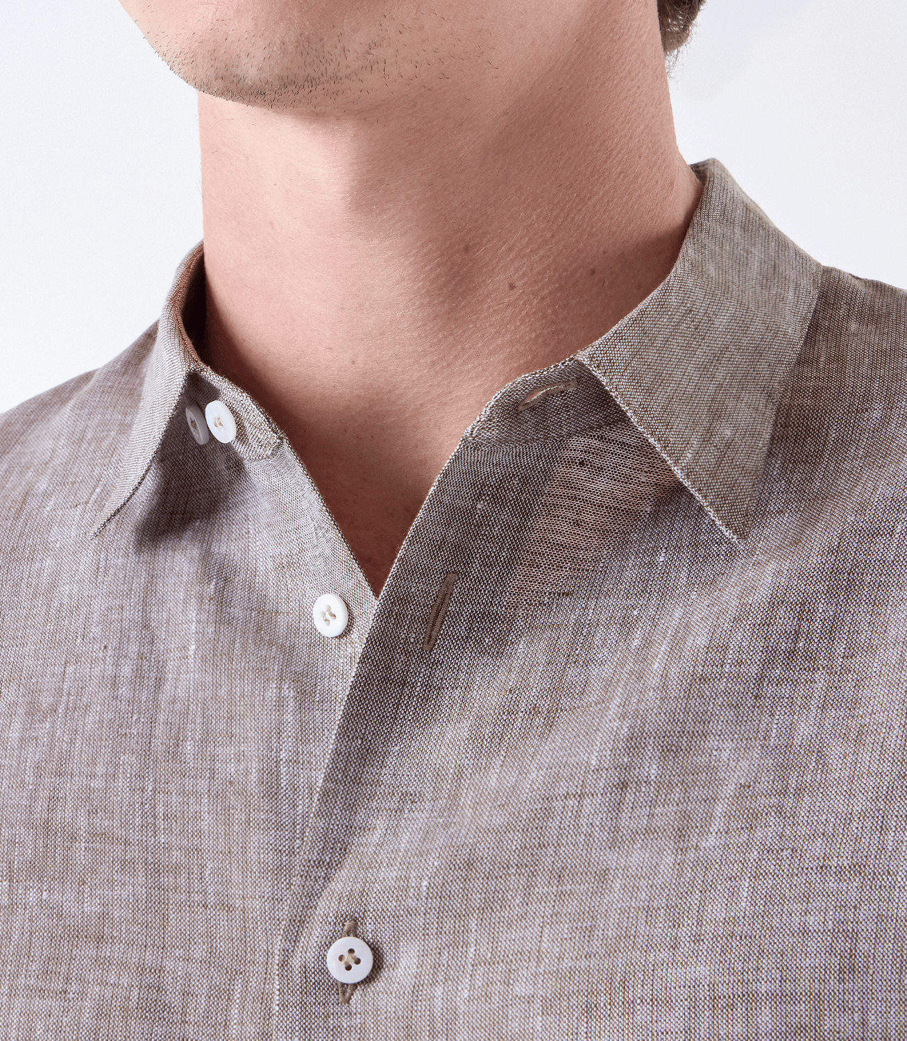 Camisa Linho Manga Longa Fio Tinto Marrom – slide 4