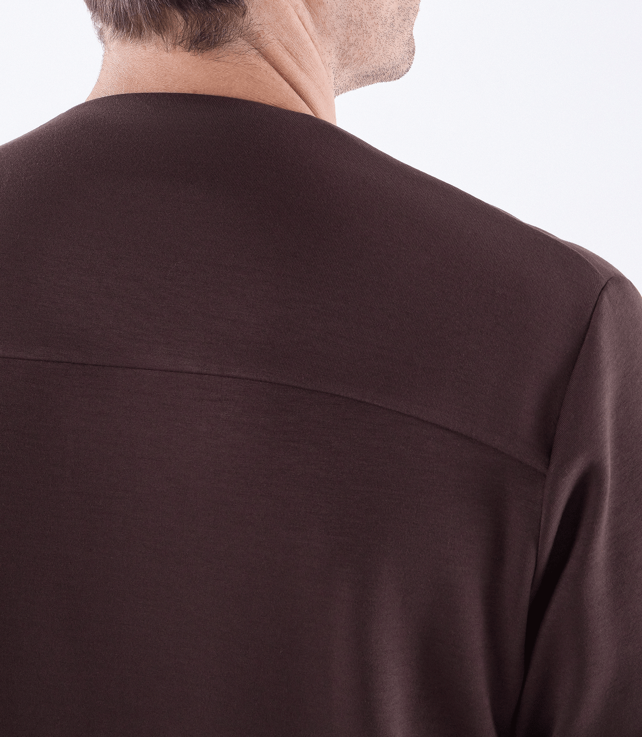 Camiseta Manga Longa Zíper Invisível Frontal Marrom – slide 5