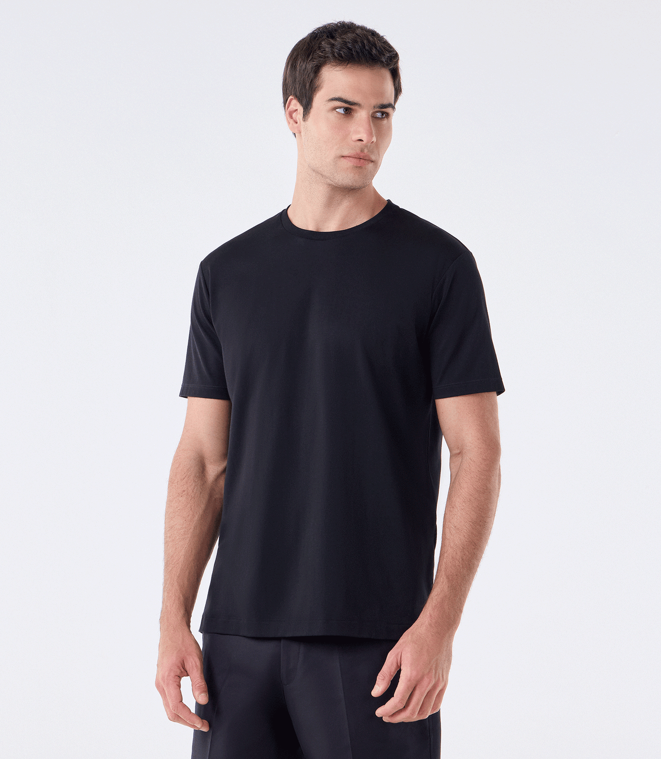 Camiseta Interloque Fio 140 Preto – slide 1