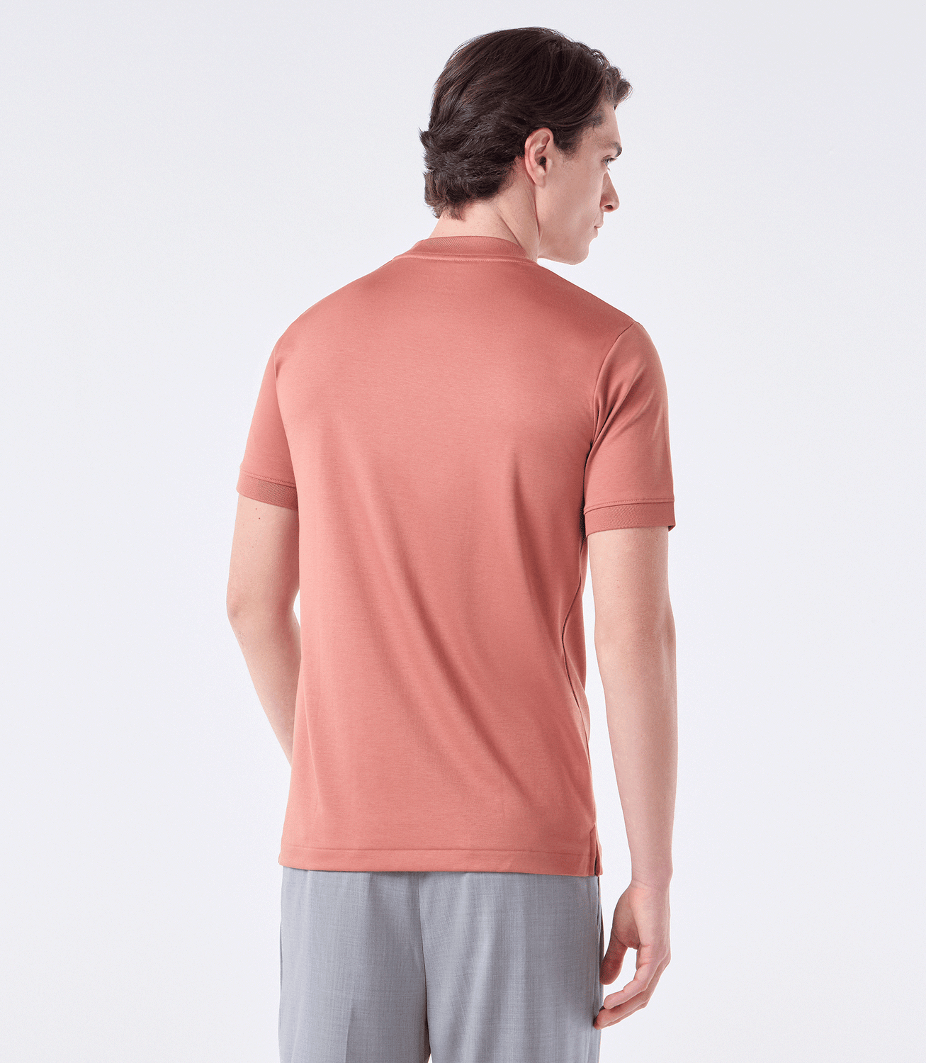 Camiseta Pima Interloque Gola Média Marrom – slide 3