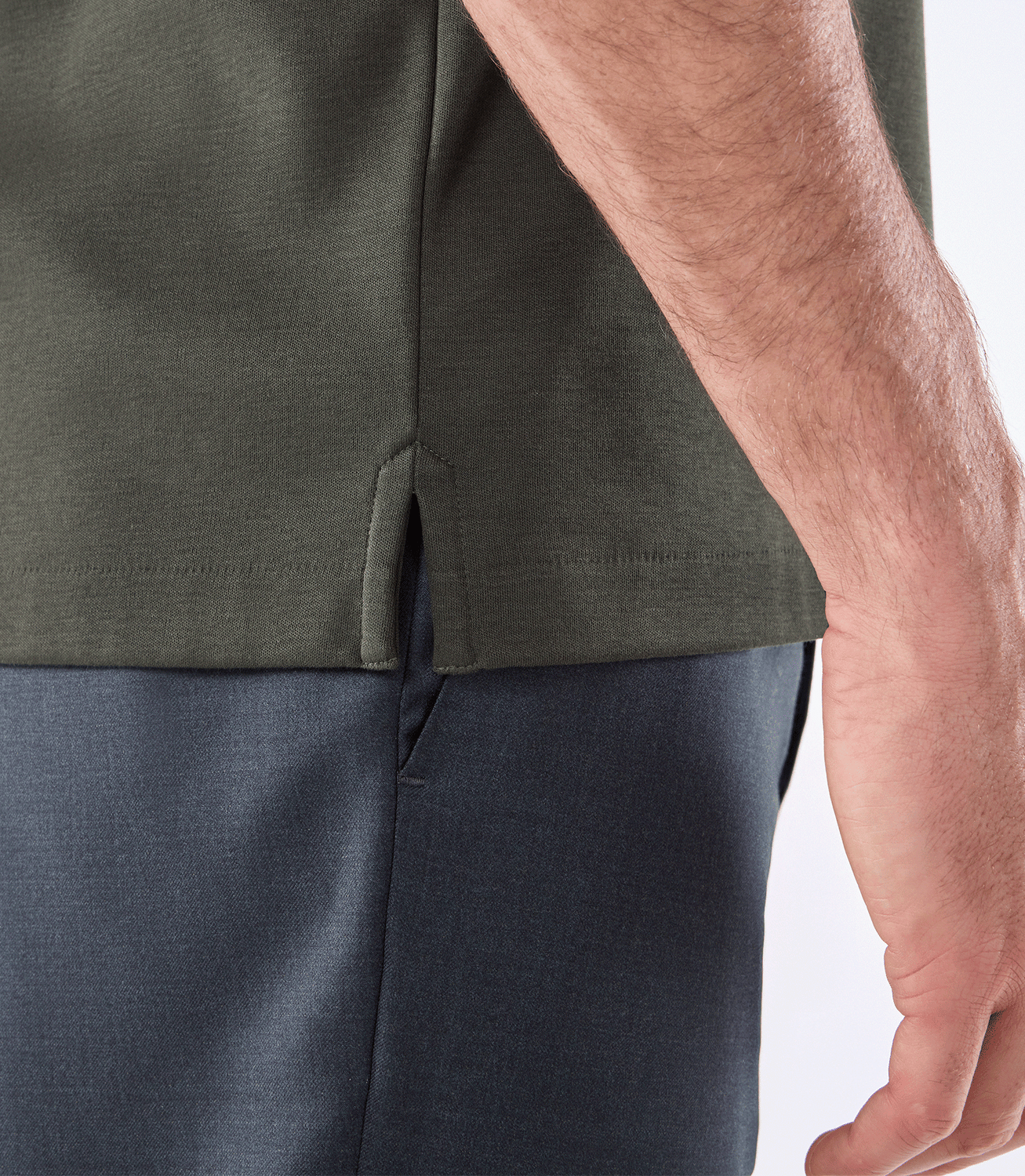 Camiseta Pima Interloque Gola Média Verde – slide 5