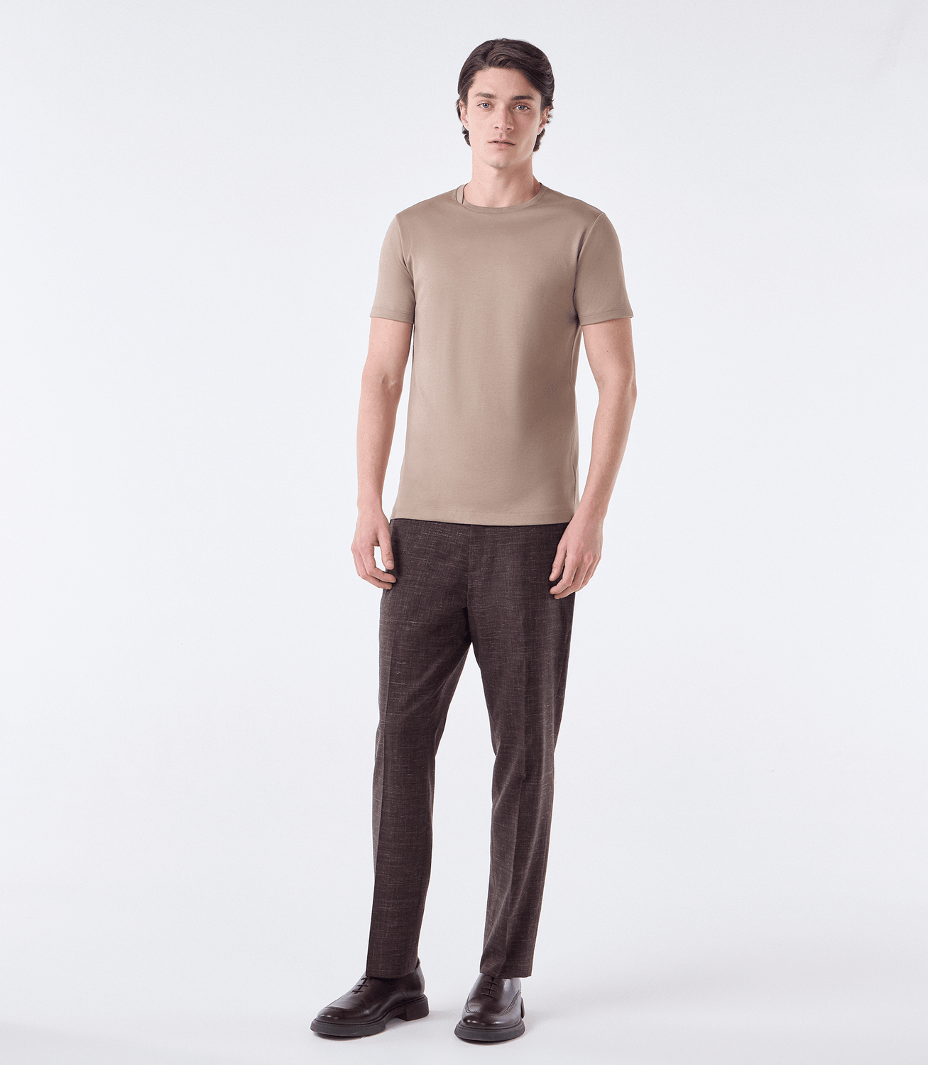 Camiseta Pima Interloque Gola Cruzada Bege – slide 2