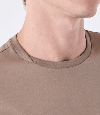 Camiseta Pima Interloque Gola Cruzada Bege thumbnail 4