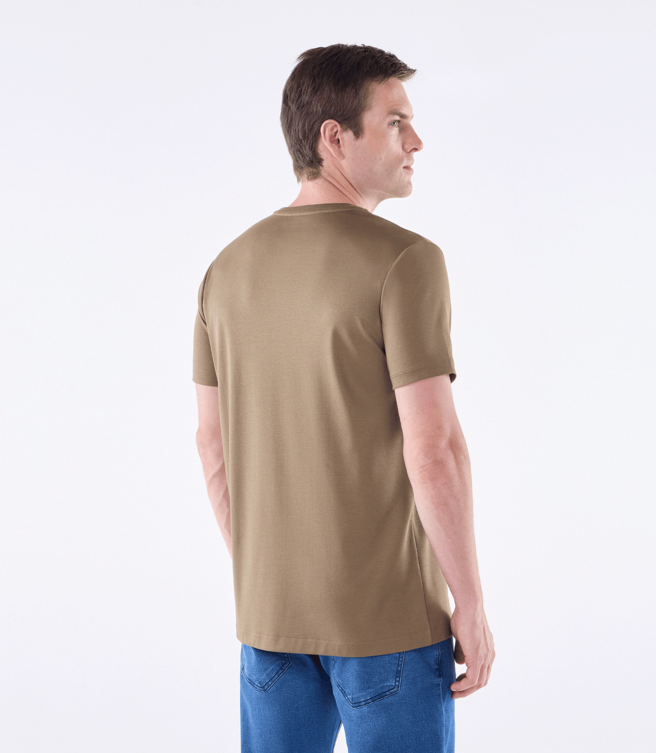Camiseta Pima Interloque Gola Cruzada Marrom – slide 3