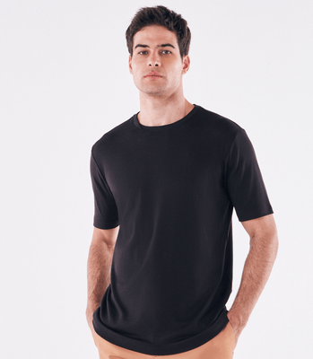 Camiseta Pima Interloque Gola Cruzada Preto thumbnail 1