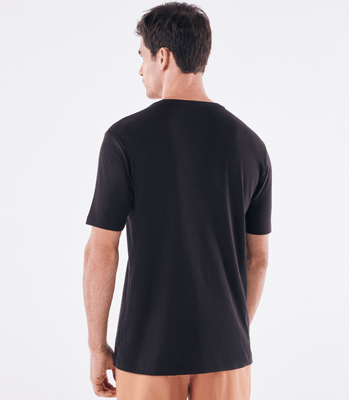 Camiseta Pima Interloque Gola Cruzada Preto thumbnail 3