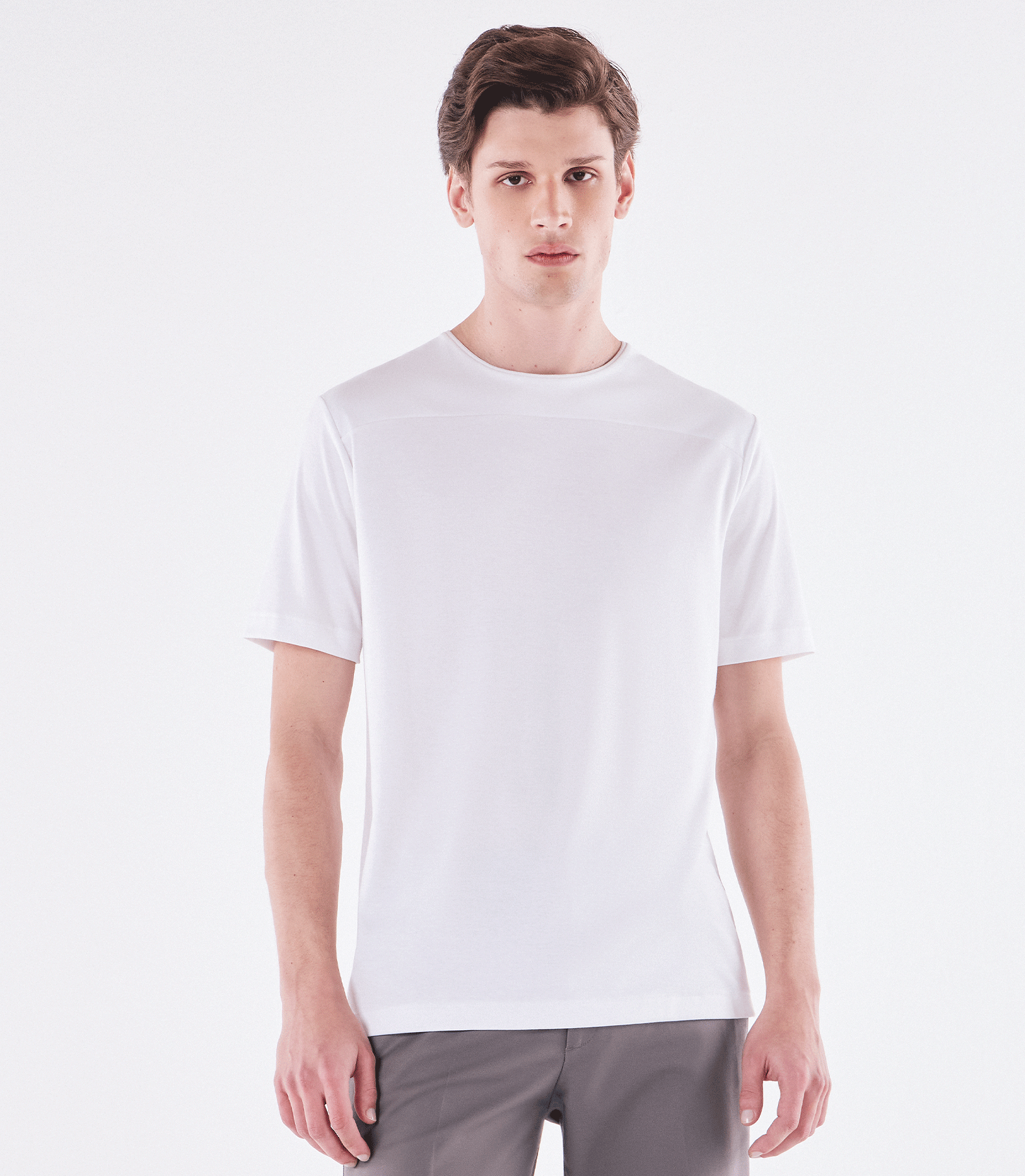 Camiseta Pima Recorte Gola Super Slim Off white