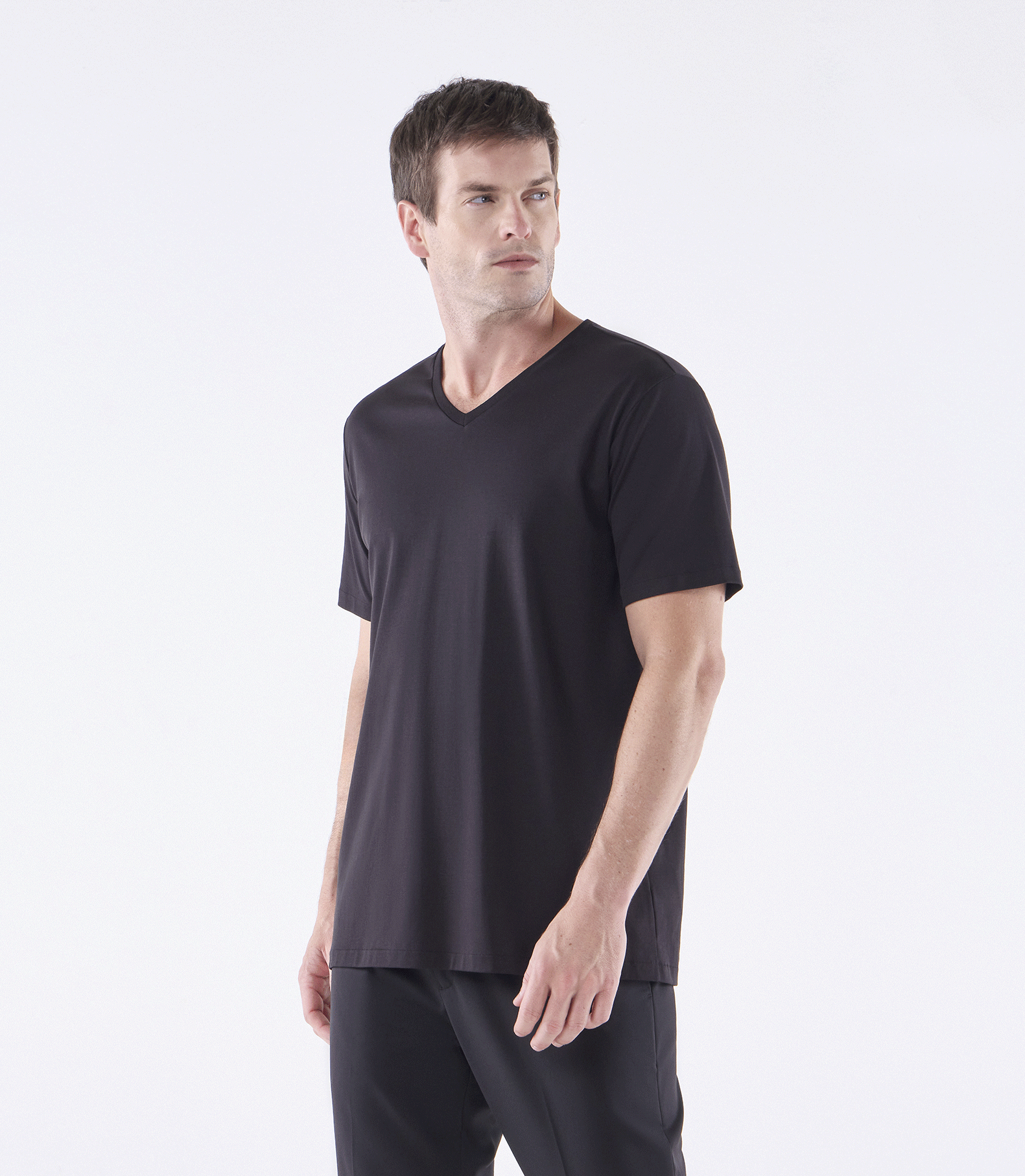 Camiseta Pima Gola V Fio 140 Preto