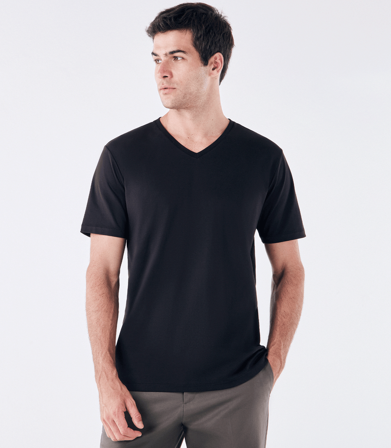 Camiseta Pima Gola V Fio 140 Preto – Ricardo Almeida