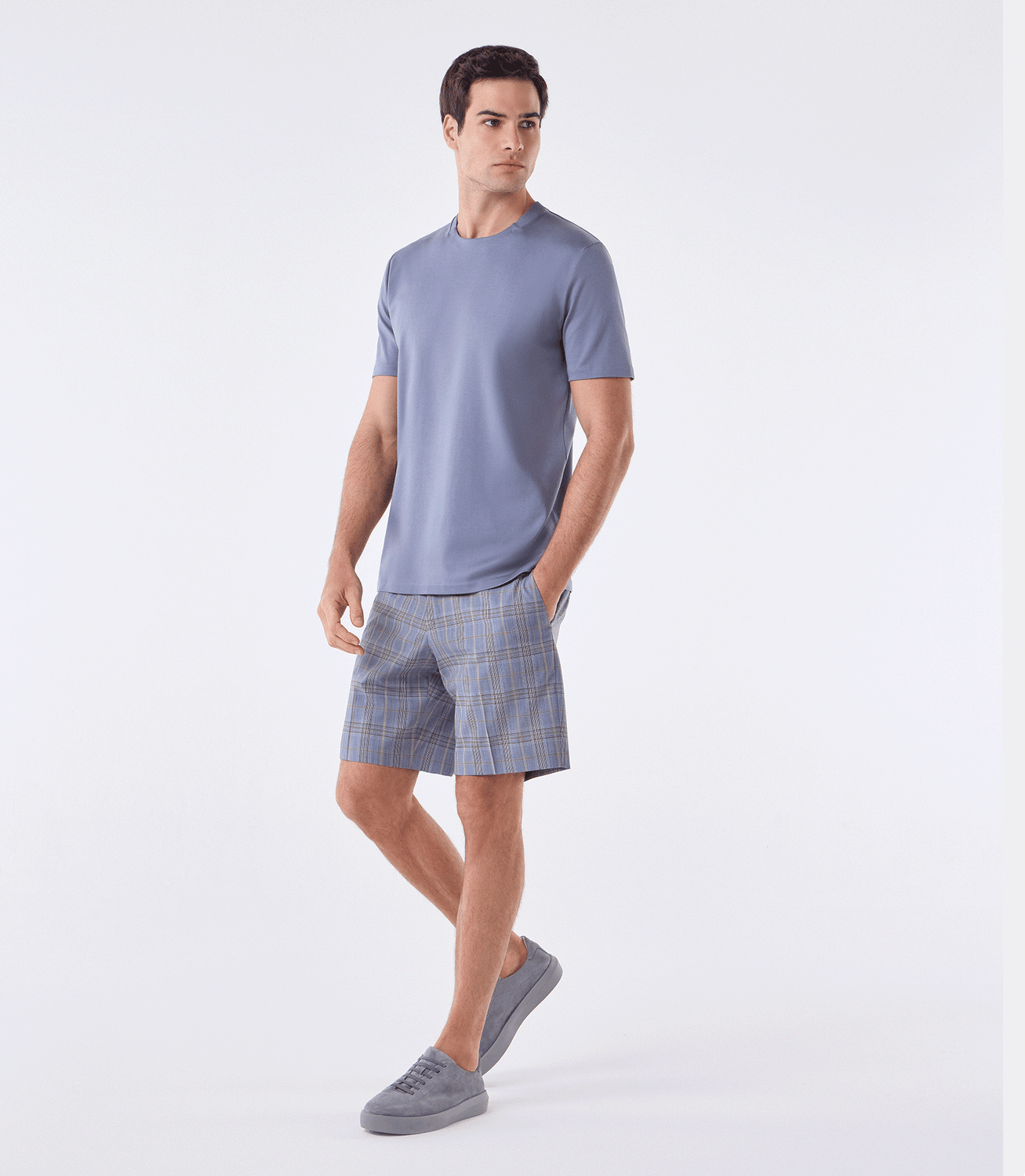 Camiseta Interloque Gola com Recorte Cinza – slide 2