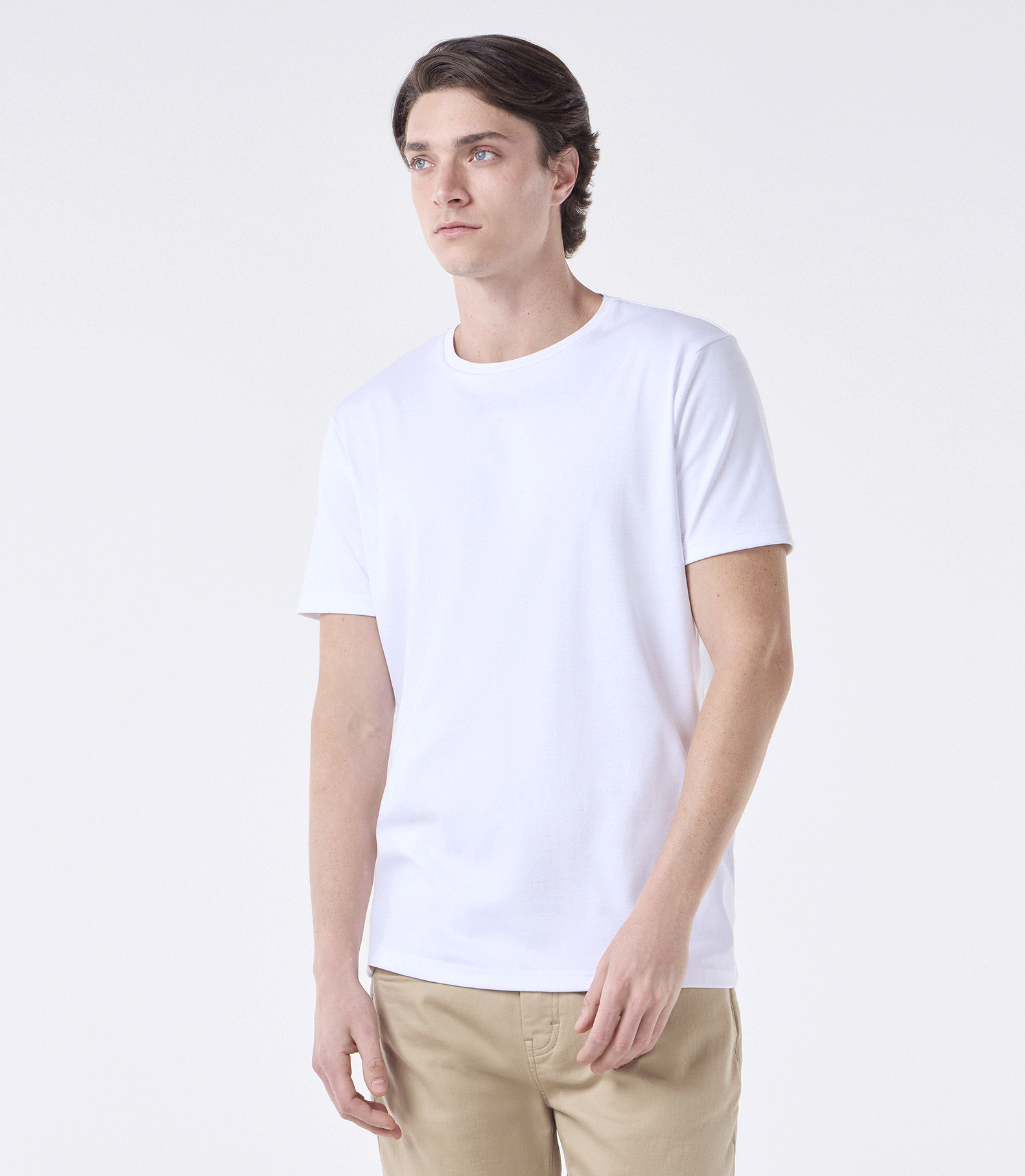 Camiseta Interloque com Gola Trabalhada Branco