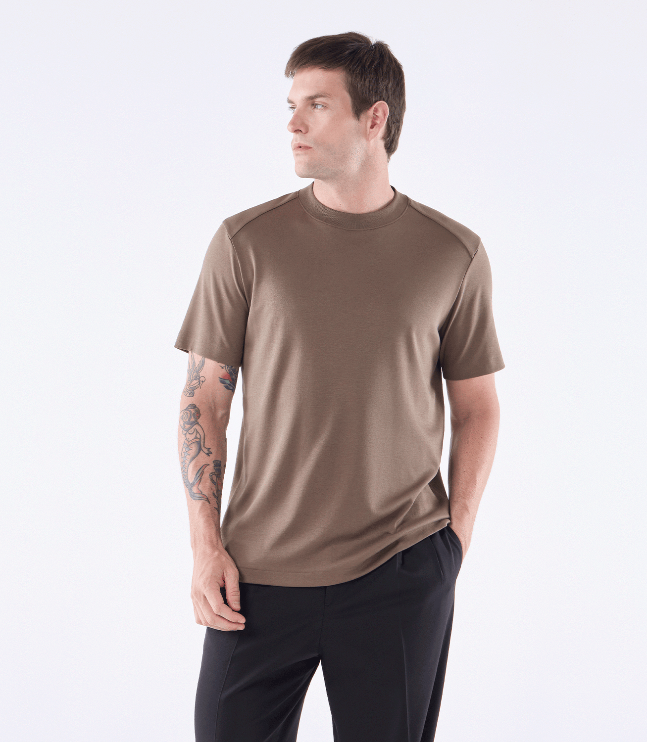 Camiseta Interloque 50/1 Recorte Verde – slide 1