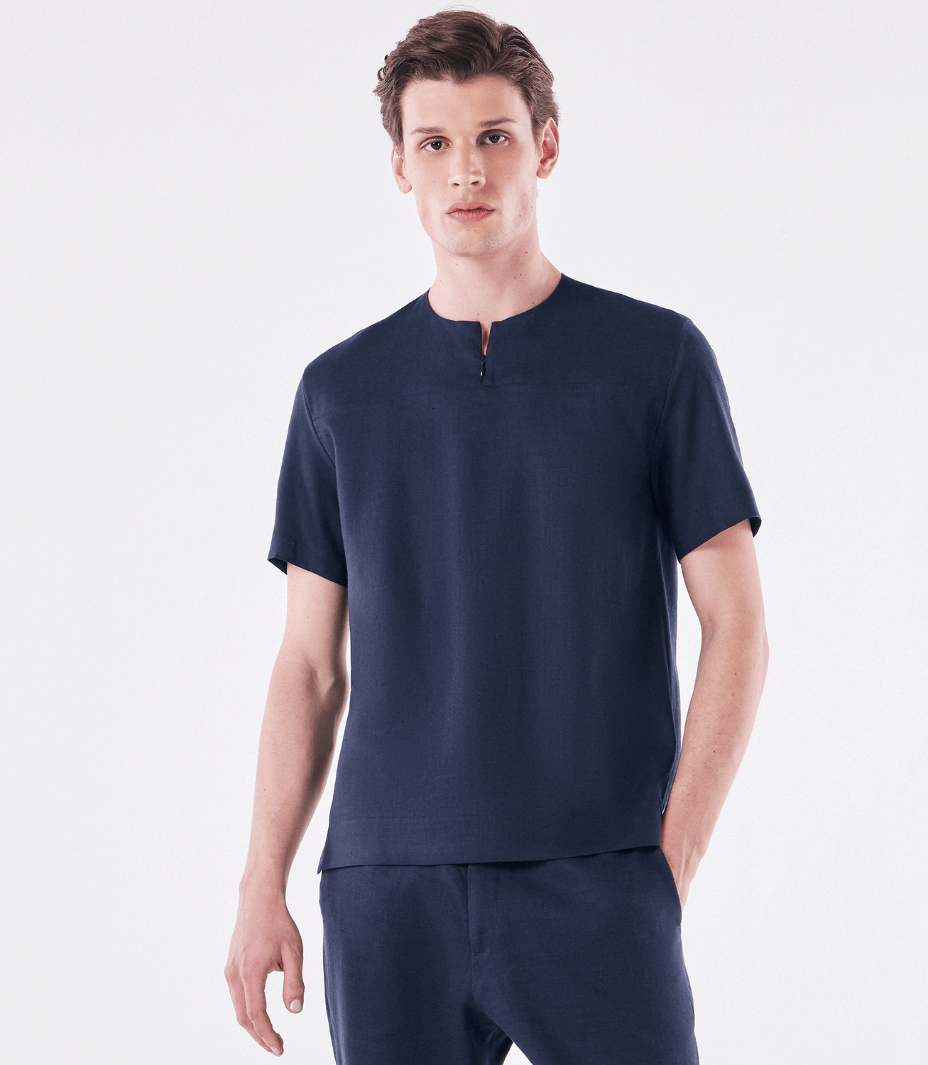 Camiseta Zíper Linho Azul – slide 1