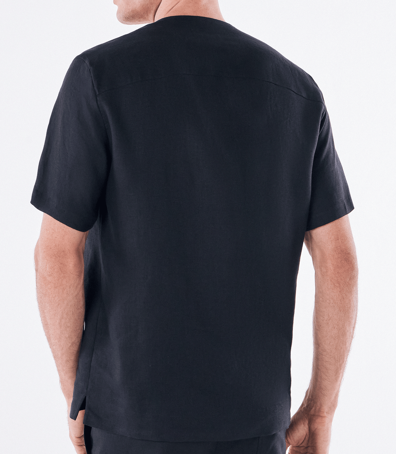 Camiseta Zíper Linho Preto – slide 3