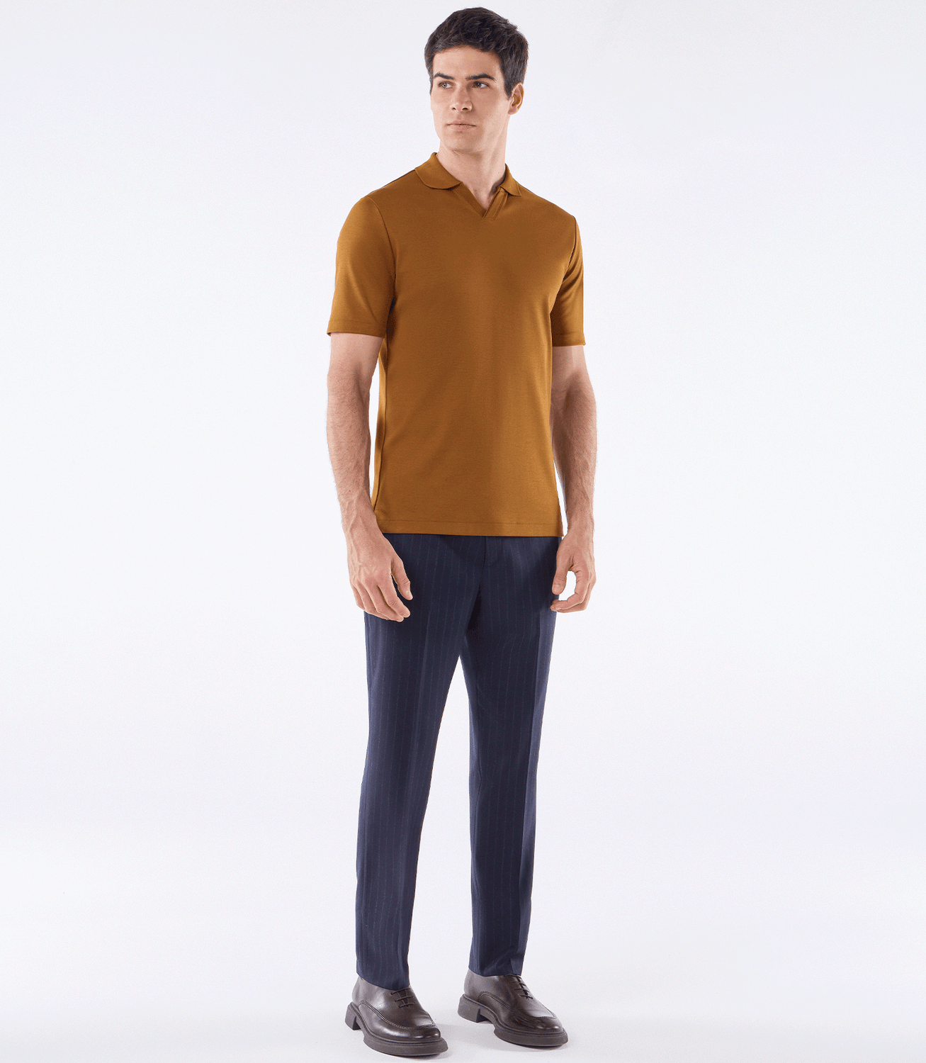 Camisa Polo Interloque 44/1 Gola V Dupla Marrom – slide 2