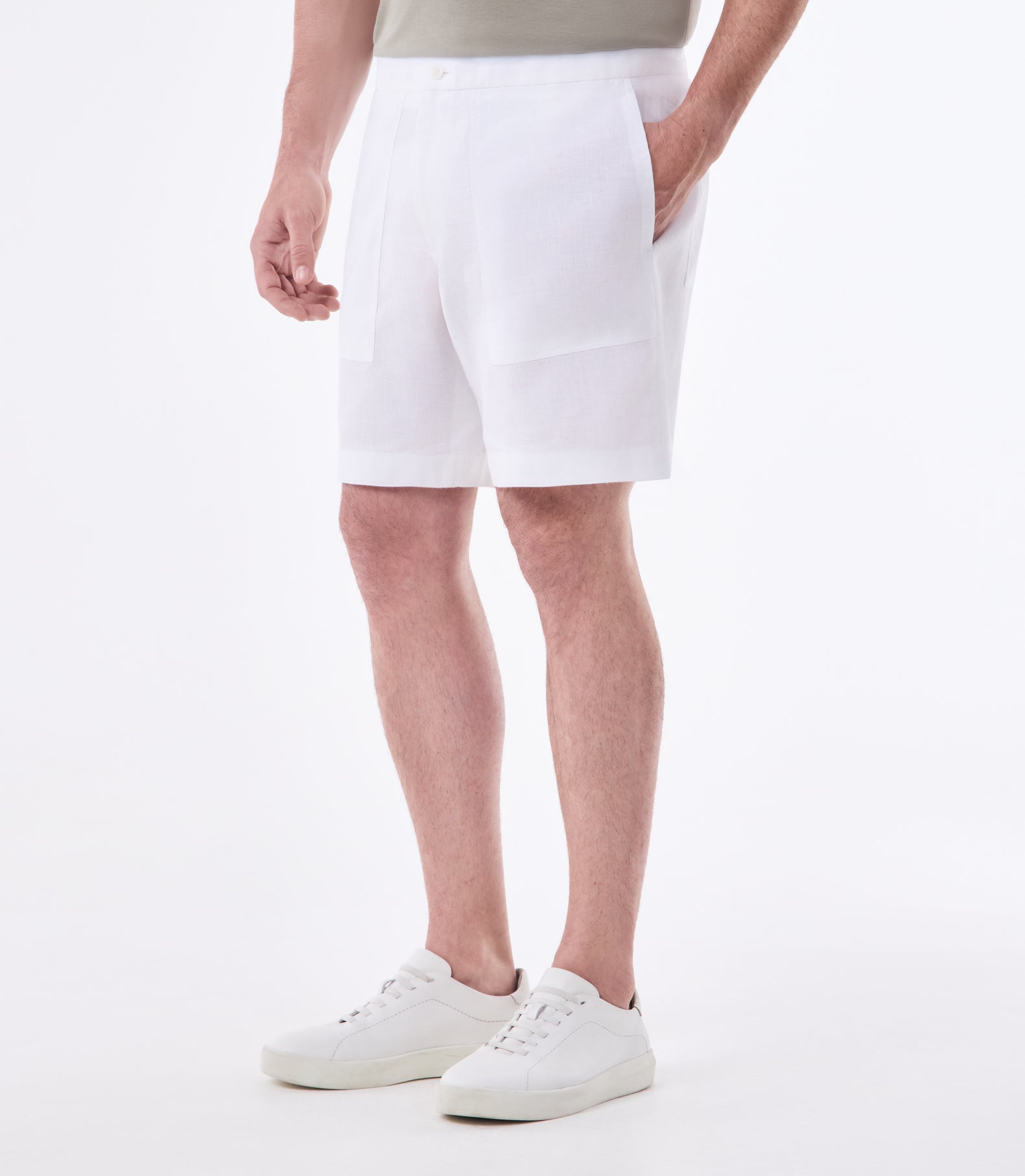 Bermuda de Linho com Bolso Branco