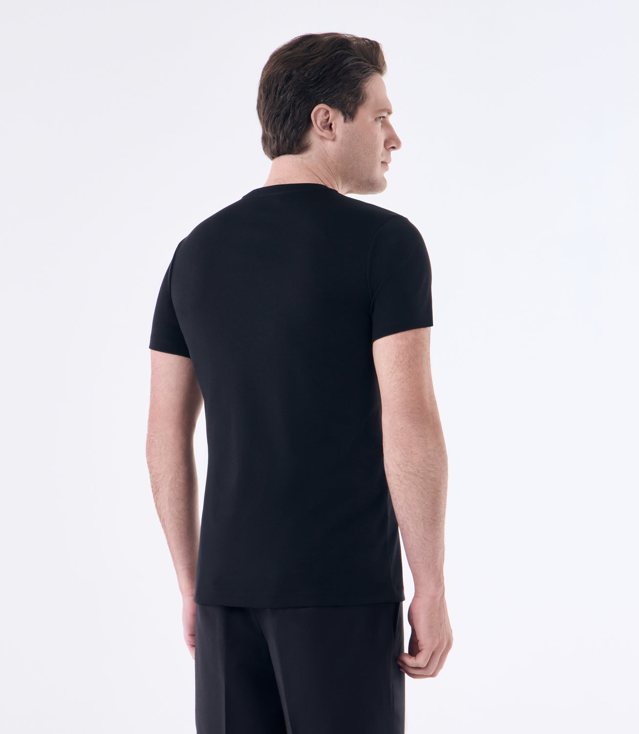 Camiseta Pima Interloque Gola Cruzada Preto – slide 3